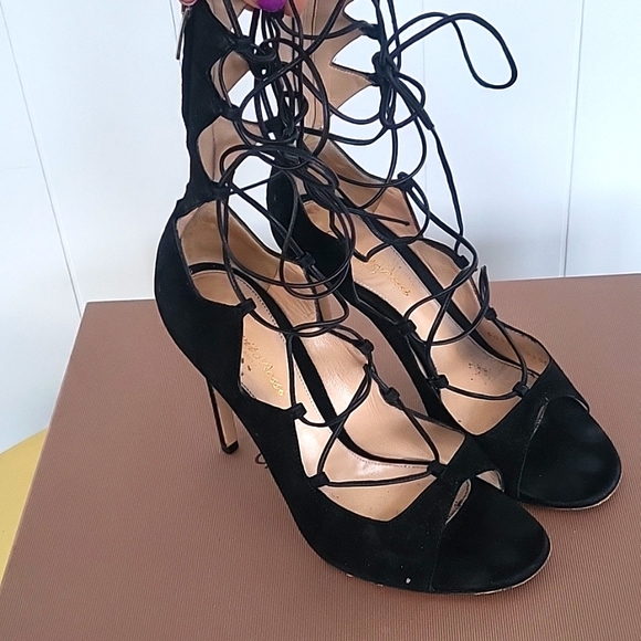 Gianvito Rossi 100mm black lace up suede heels - Picture 2 of 9
